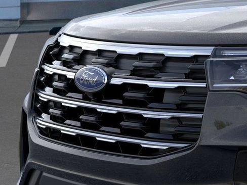 New 2026 Ford Explorer Active w/ Active Comfort Package image 19