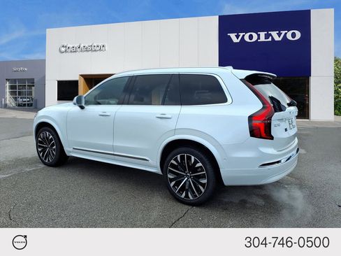 Used 2026 Volvo XC90 B6 Plus w/ Protection Package AWD/4WD image 5