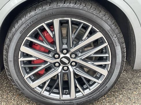 Certified 2023 Cadillac XT6 Sport w/ Technology Package image 42