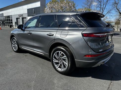 Used 2025 Lincoln Corsair AWD image 7