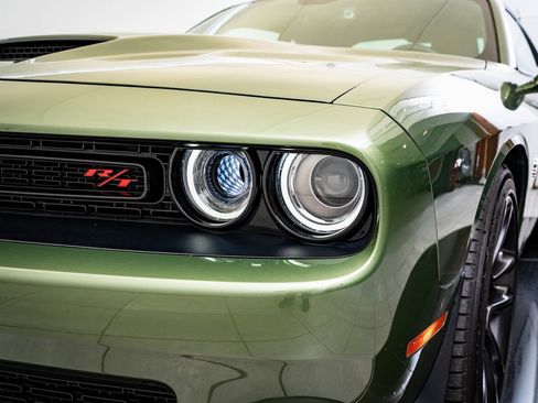 Used 2022 Dodge Challenger R/T Scat Pack image 16
