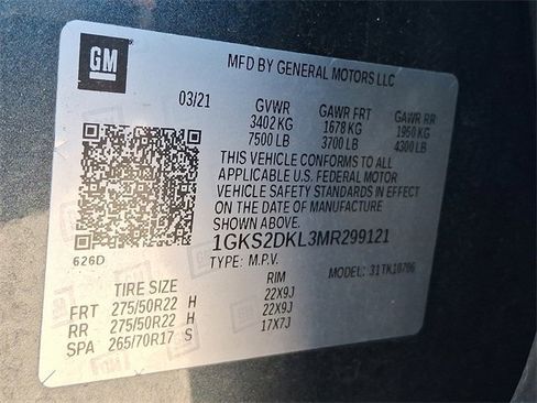 Used 2021 GMC Yukon Denali w/ Denali Premium Package image 27