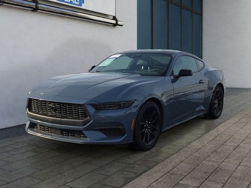 Certified 2025 Ford Mustang Premium image 7