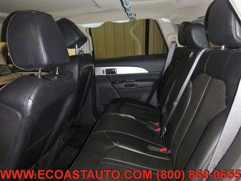 Used 2013 Lincoln MKX FWD image 13