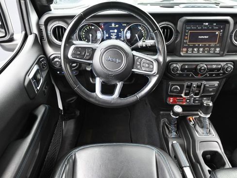 Used 2022 Jeep Wrangler Unlimited Rubicon 4xe w/ Steel Bumper Group image 11