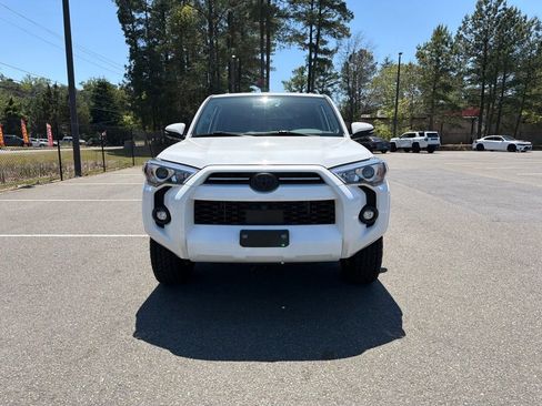 Used 2024 Toyota 4Runner SR5 Premium w/ Moonroof Package AWD/4WD image 3
