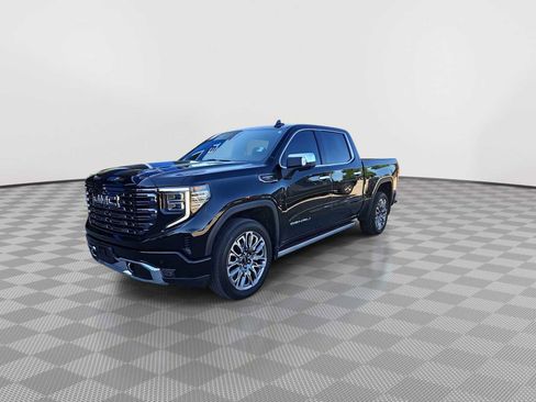 Certified 2025 GMC Sierra 1500 Denali Ultimate AWD/4WD image 7