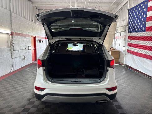 Used 2018 Hyundai Santa Fe Sport AWD/4WD image 12