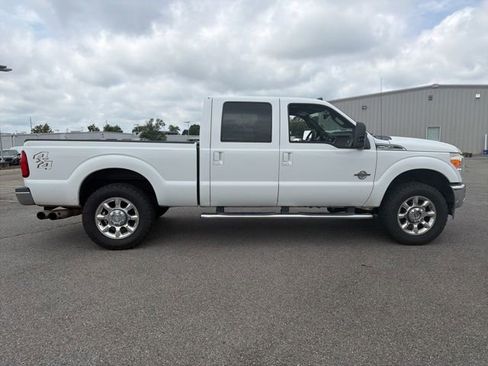 Used 2012 Ford F250 Lariat w/ Lariat Ultimate Pkg AWD/4WD image 2