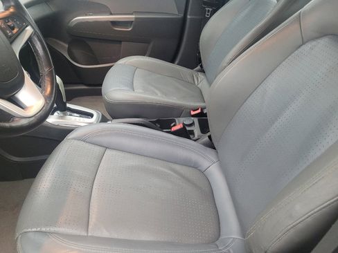 Used 2017 Chevrolet Sonic Premier image 17