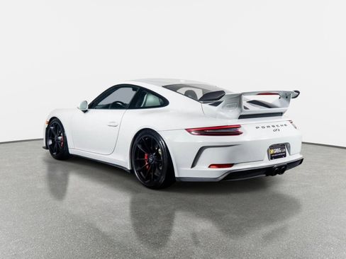 Used 2018 Porsche 911 GT3 w/ Sport Chrono Package RWD image 15