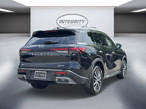 Used 2023 INFINITI QX60 Sensory w/ Cargo Package AWD/4WD image 5