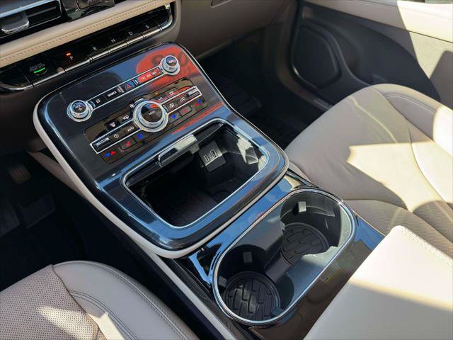 Certified 2023 Lincoln Nautilus Reserve AWD/4WD image 32