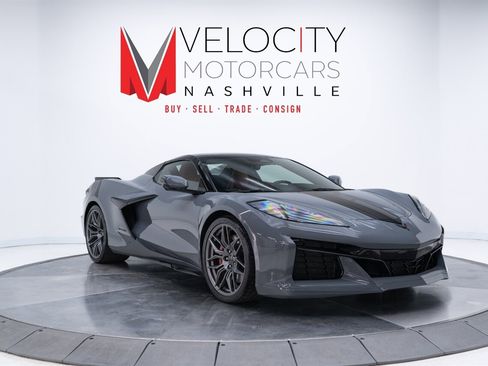 Used 2024 Chevrolet Corvette Z06 image 4