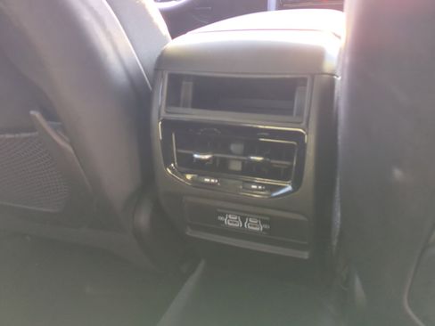 Certified 2023 Jeep Grand Cherokee Laredo image 31