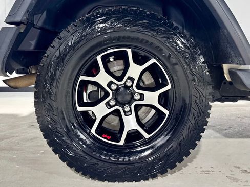 Used 2020 Jeep Wrangler Unlimited Rubicon image 36