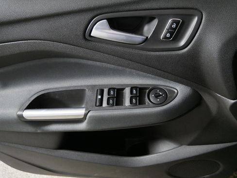 Used 2013 Ford Escape SE image 19