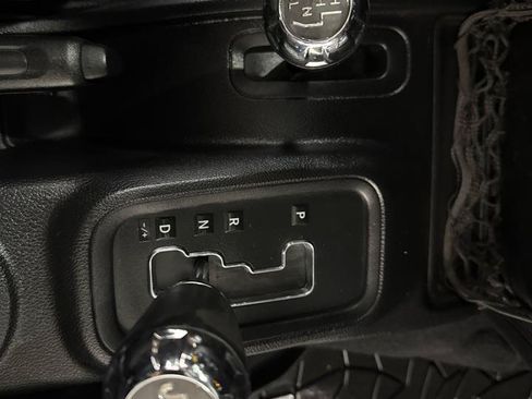 Used 2012 Jeep Wrangler Unlimited Sport AWD/4WD image 18