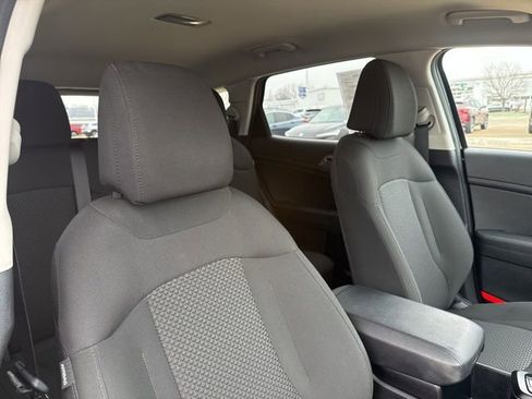 Used 2025 Kia Sportage LX image 52