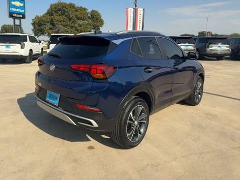 Certified 2023 Buick Encore GX Select w/ Safety Package II FWD image 8