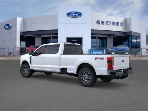 New 2026 Ford F250 4x4 Crew Cab Super Duty image 4