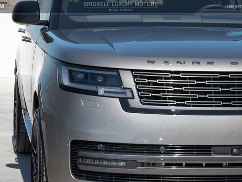 Used 2023 Land Rover Range Rover SE image 54