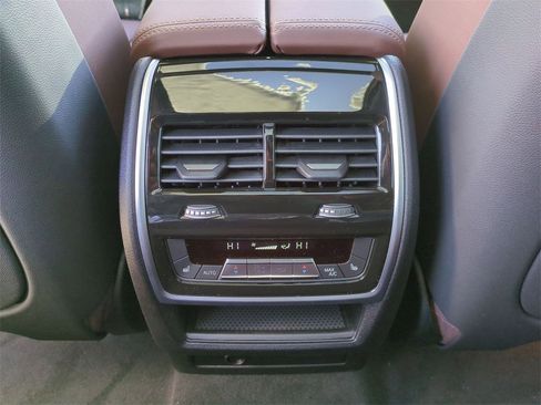 New 2026 BMW X5 xDrive50e w/ Executive Package image 22