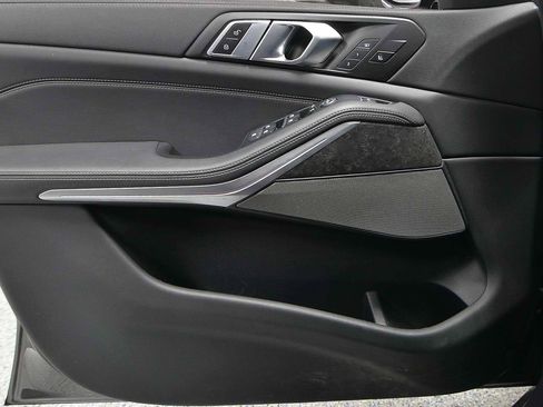 Certified 2023 BMW X5 M50i w/ Executive Package image 6