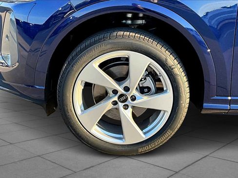New 2025 Audi Q5 Premium Plus image 11