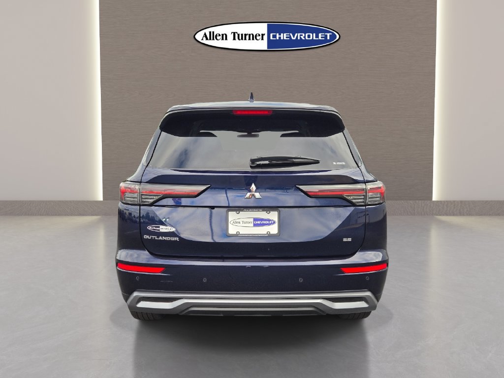 Used 2025 Mitsubishi Outlander SE AWD/4WD image 7