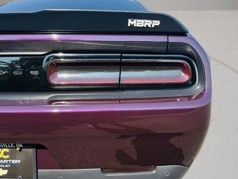 Used 2022 Dodge Challenger R/T w/ Blacktop Package image 31