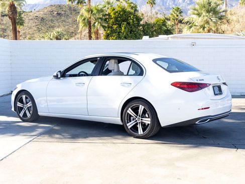 Used 2025 Mercedes-Benz C 300 Sedan image 11