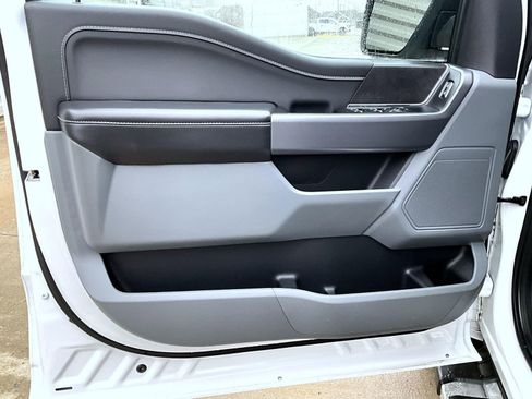 Used 2025 Ford F150 XLT w/ Equipment Group 301A Standard AWD/4WD image 9