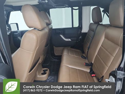 Used 2011 Jeep Wrangler Unlimited Sport w/ Connectivity Group AWD/4WD image 29