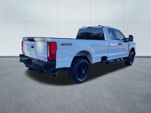 Used 2023 Ford F250 XL w/ Snow Plow Prep Package image 5