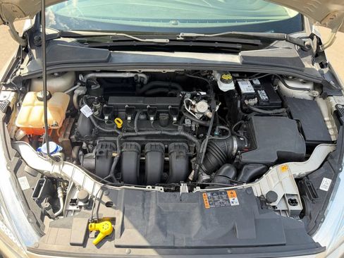 Used 2018 Ford Focus SE FWD image 25