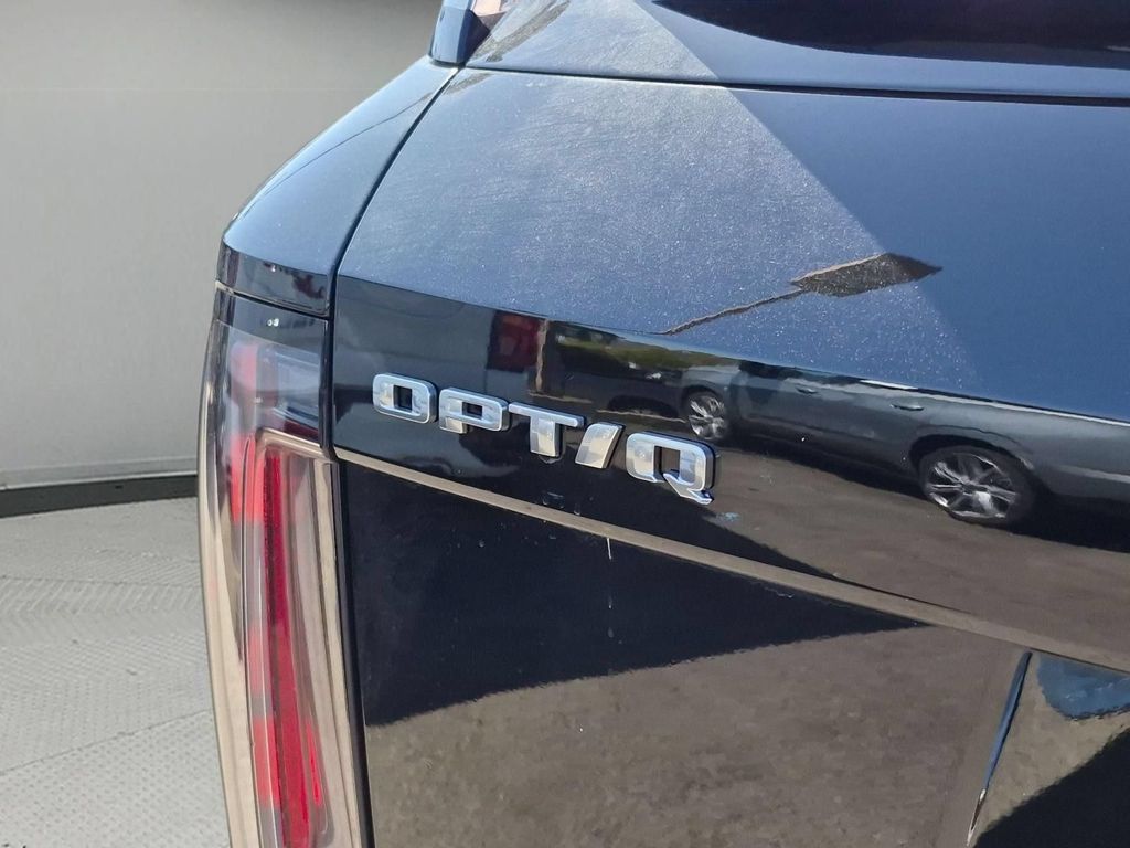 Certified 2026 Cadillac Optiq Sport 1 RWD image 31
