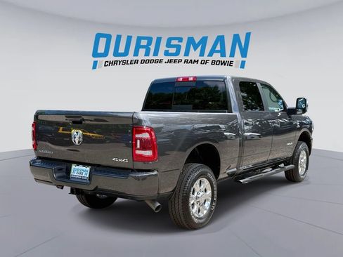 Used 2024 RAM 2500 Laramie AWD/4WD image 2