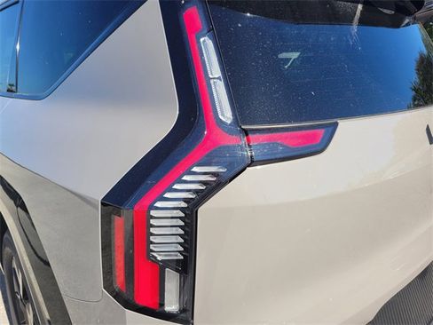 New 2026 Kia EV9 Land w/ Nightfall Edition Package image 7