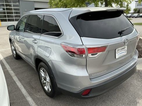 Used 2016 Toyota Highlander Limited AWD/4WD image 12