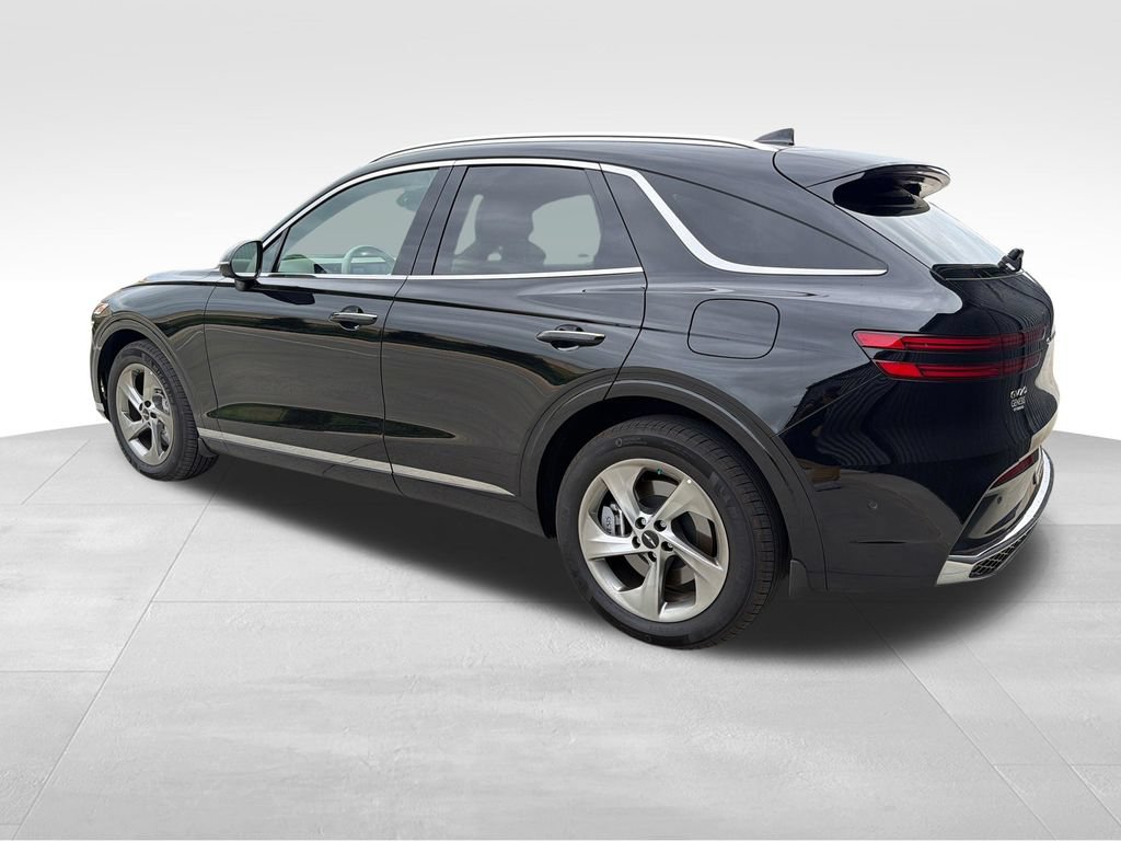 Certified 2026 Genesis GV70 2.5T Advanced AWD/4WD image 3