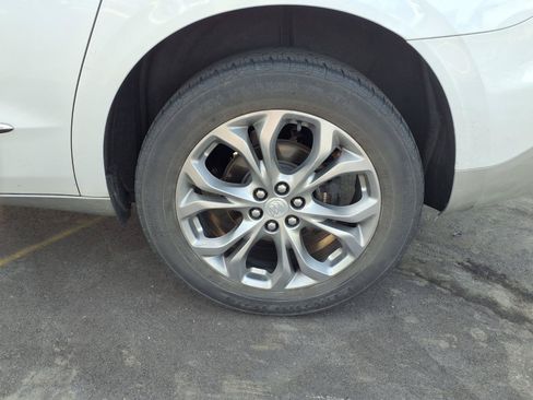 Used 2019 Buick Enclave Avenir AWD/4WD image 21