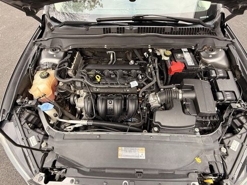 Used 2014 Ford Fusion SE image 36