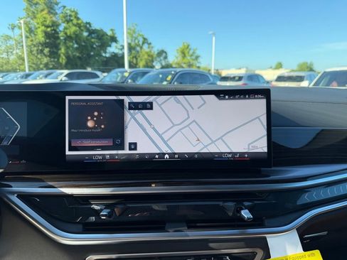 Certified 2026 BMW X5 sDrive40i w/ Parking Assistance Package RWD image 18