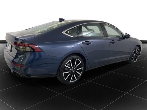 New 2026 Honda Accord Touring image 5