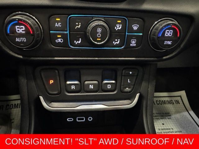 Used 2018 GMC Terrain SLT w/ Preferred Package AWD/4WD image 26