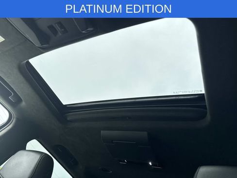Used 2020 Cadillac Escalade Platinum AWD/4WD image 89