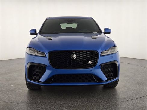 Used 2023 Jaguar F-PACE SVR image 8