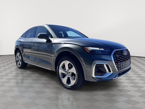 Used 2025 Audi Q5 2.0T Premium image 3