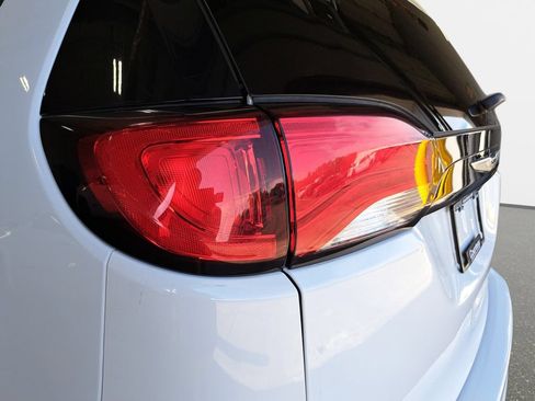 Used 2023 Chrysler Voyager LX FWD image 33